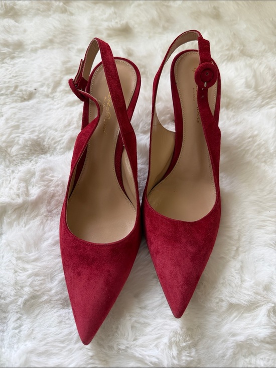 Gianvito Rossi Shoes - Gianvito Rossi Red Suede Pointed-Toe Slingback Heels